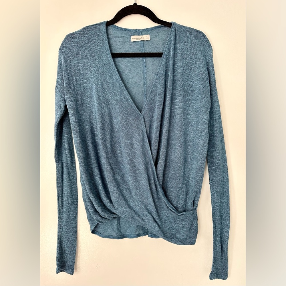 Abercrombie & Fitch Womens Sweater Blue Lightweight Front Wrap Pullover Size S